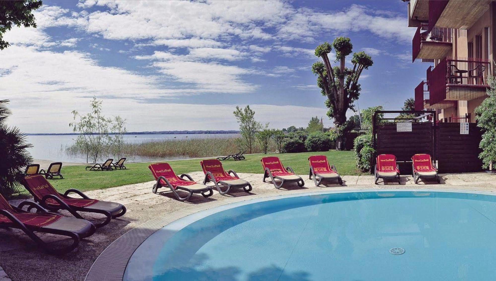 Hotel Smeraldo Sirmione Eksteriør billede